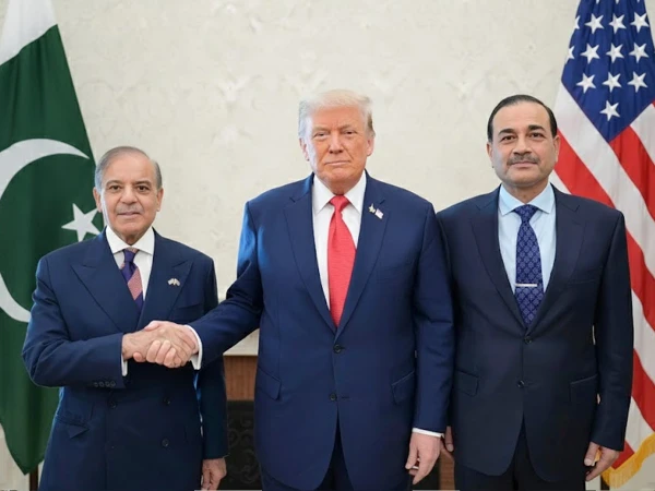 Trump Praises Pakistan’s Leadership Again Amid Ongoing Peace Efforts